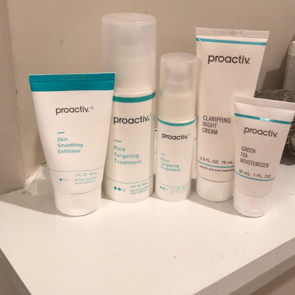 Proactiv+ skincare kit Yes it works!